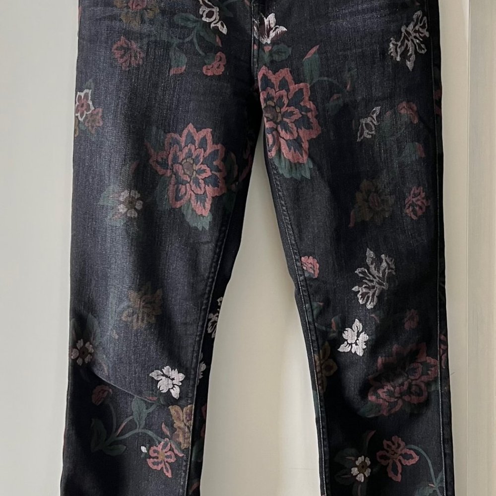 7 For All Man Kind Jeans Size 29